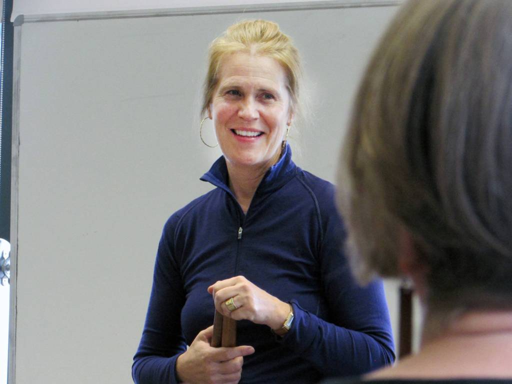 Marcia Daft, a musician and educator, leads a workshop for Juneau School District educators. The workshop was made possible through Artful Teaching, a program that helps teach teachers about arts integration. (Ben Hohenstatt | Capital City Weekly)