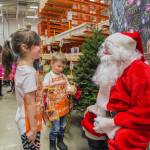 Photos: Santa on a Helicopter