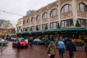 Photos: Traveling for the holidays