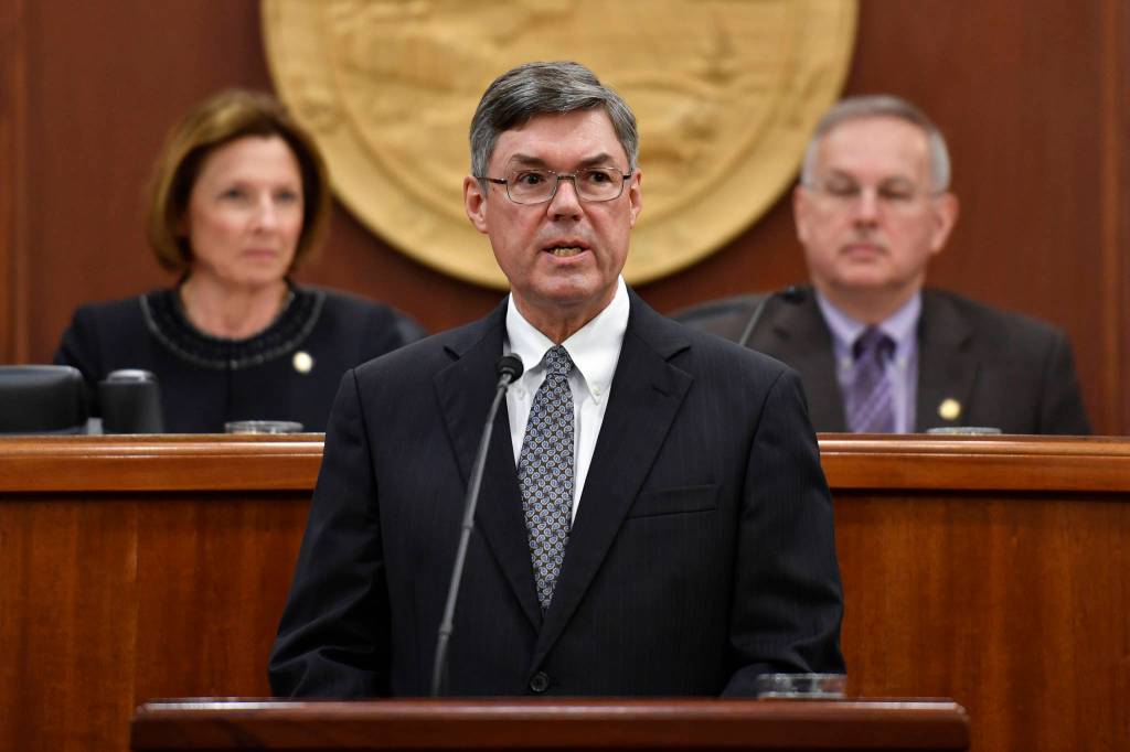 Dunleavy plans meeting on judicial nominees, warns of vetoes