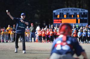 Opening ceremonies kick off little league season