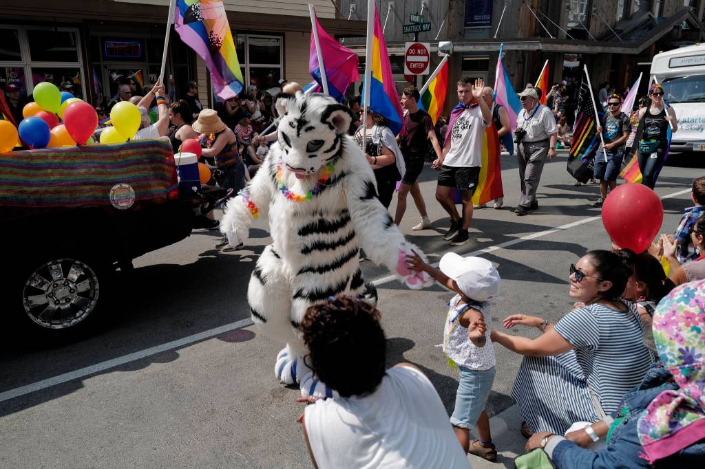 Juneau Fourth of July Parade on Thursday, July 4, 2019. (Michael Penn | Juneau Empire)