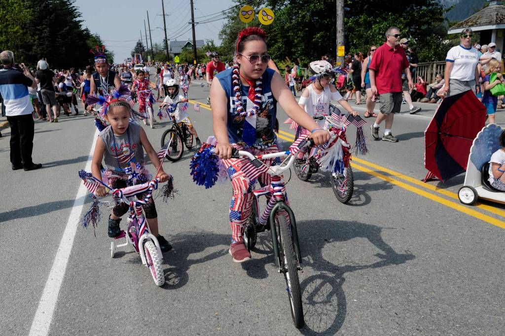 Douglas Fourth of July Parade on Thursday, July 4, 2019. (Michael Penn | Juneau Empire)
