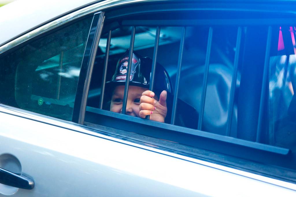 The Juneau Police Department organized participation in the National Night Out for all Juneau public services, including Capital City Fire/Rescue, the Alaska State Troopers, and other uniformed and nonuniformed public services, Aug. 6, 2019. (Michael S. Lockett | Juneau Empire)