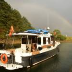 An official derby boat, which was the last boat of the day, pulls away from the dock at Mike Pusich Harbor in Douglas on Sunday, Aug. 25, 2019. (Peter Segall | Juneau Empire)