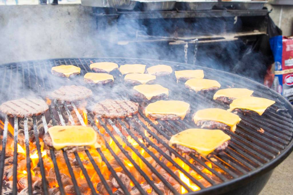 The Juneau Central Labor Council held its annual Labor Day picnic for Juneau residents at Savikko Park, Sept. 2, 2019. (Michael S. Lockett | Juneau Empire)