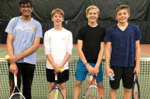 Tennis teams host Back to School tourney
