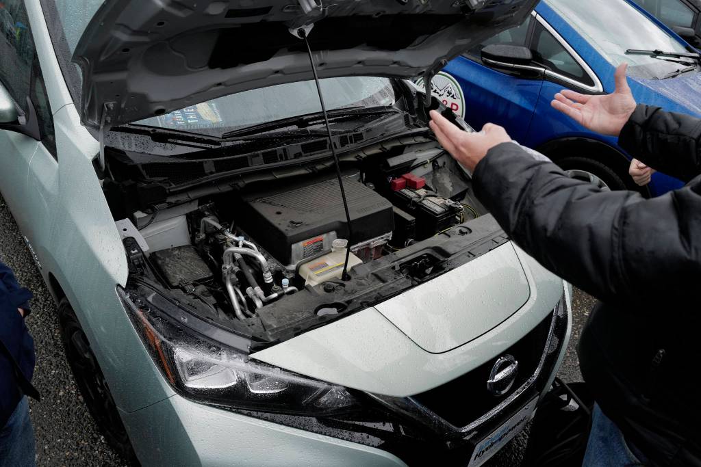 Juneau residents meet for the Sixth Annual Electric Vehicle Juneau Roundup on Saturday, Sept. 21, 2019. (Michael Penn | Juneau Empire)