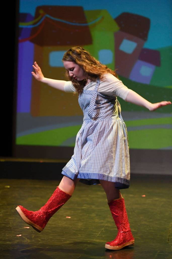 Thunder Mountain theater asks audience to ‘Choose Your Own Oz’