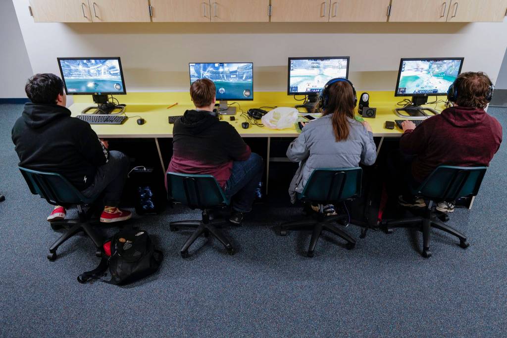 The Thunder Mountain High School esports team practices at TMHS on Thursday, Nov. 21, 2019. (Michael Penn | Juneau Empire)