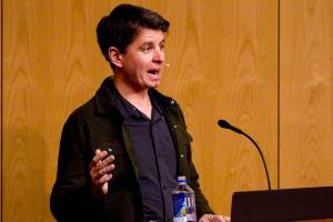 Randall Munroe, author and illustrator of pop science webcomic XKCD, speaks at the Alaska State Museum on Saturday, Nov. 23, 2019, as he promotes his new book. (Michael S. Lockett | Juneau Empire)