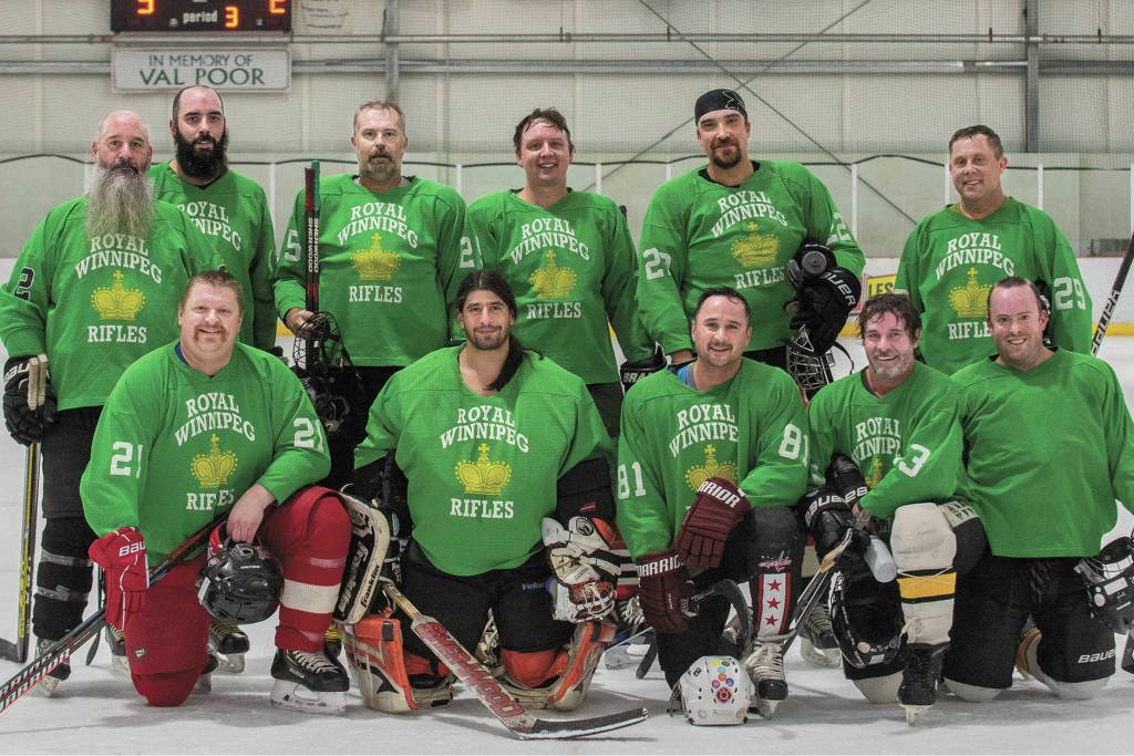 Eagle Beach women, four others squads crowned adult hockey champions