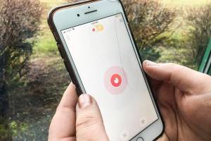 Online dating can be risky if youre not careful. (Michael S. Lockett | Juneau Empire)