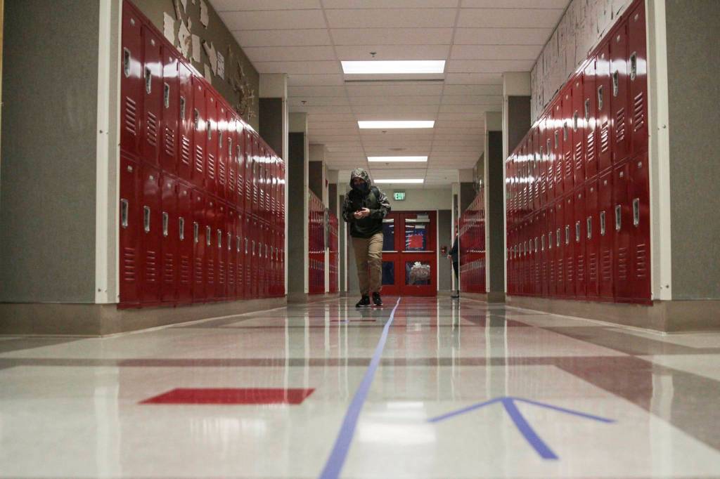 Students reentered school Monday morning with distancing strategies and mitigation protocols in place at Floyd Dryden Middle School, Jan. 11, 2021. (Michael S. Lockett / Juneau Empire)