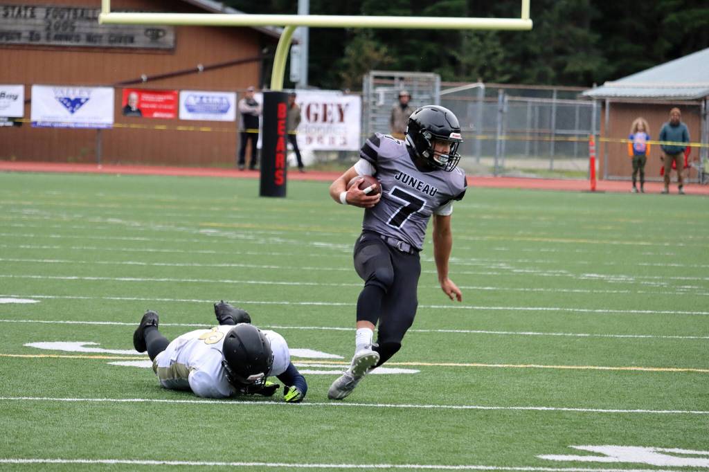 Ben Hohenstatt / Juneau Empire
Jamal Johnson, a junior, sheds a defender during a conference-clinching win on Saturday.
