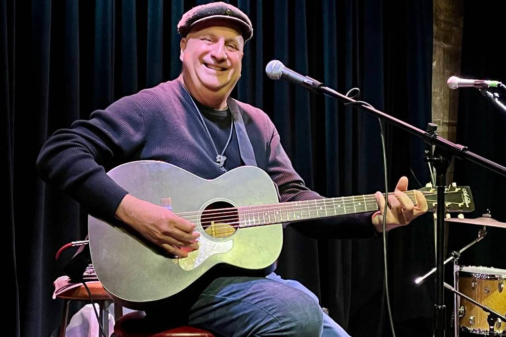 Keith Scott played an acoustic set to a packed house at the Crystal Saloon On Saturday, July 23. (Jonson Kuhn / Juneau Empire)