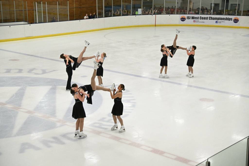 Team Forget Me Not performing lifts during the Ice Sports Industry 2023 West Coast Championship in Tacoma, Washington. (Courtesy Photo / Marianne Oelund)