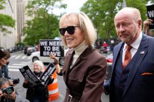E. Jean Carroll arrives at Manhattan federal court, Tuesday, May 9, 2023, in New York.  A jury in New York City is set to begin deliberations in a civil trial over Carroll’s claims that Donald Trump raped her in a luxury Manhattan department store.(AP Photo/John Minchillo)