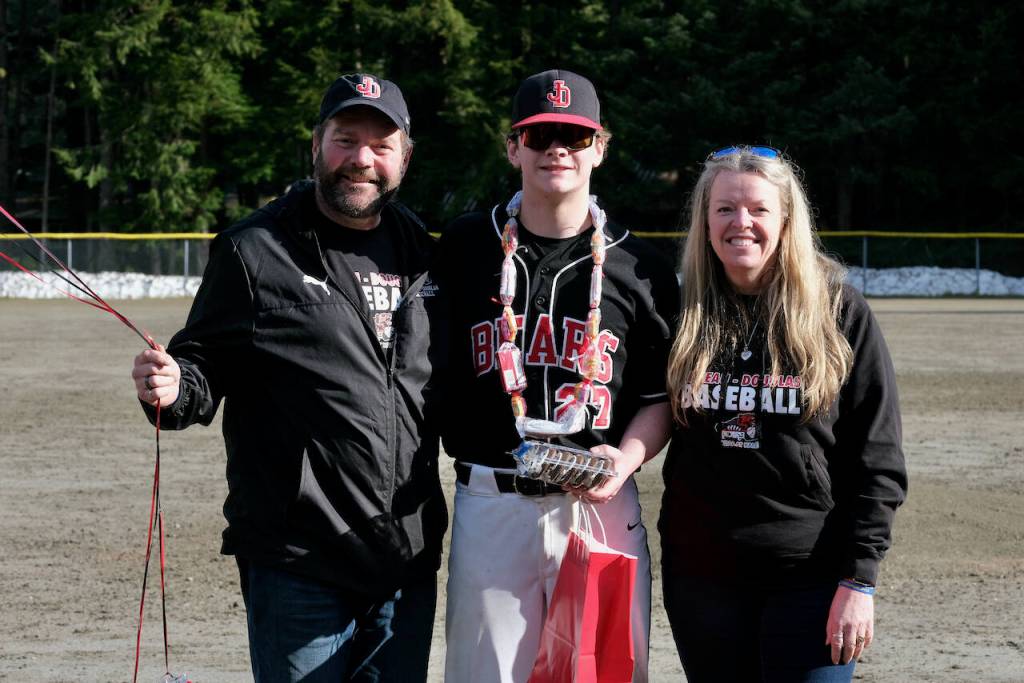 (Klas Stolpe / Juneau Empire)