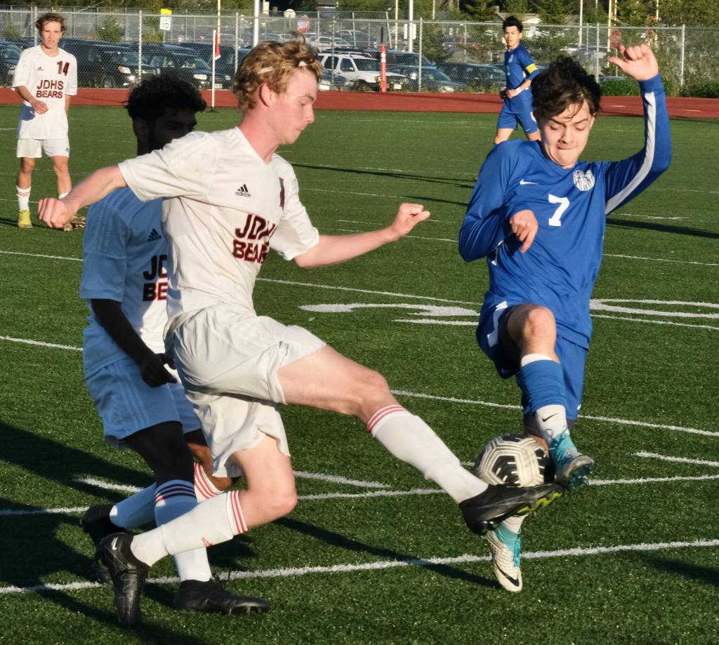 (Klas Stolpe / Juneau Empire)