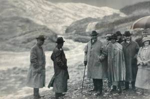 Alaska State Library Historical Collection P418-3
President Warren G. Harding (with walking stick) stands beside his wife (in cape) before Mendenhall Glacier on July 10, 1923. To Mrs. Hardings side is Alaska Territorial Gov. Scott Bone (with mustache) and his niece Marguerite Bone.