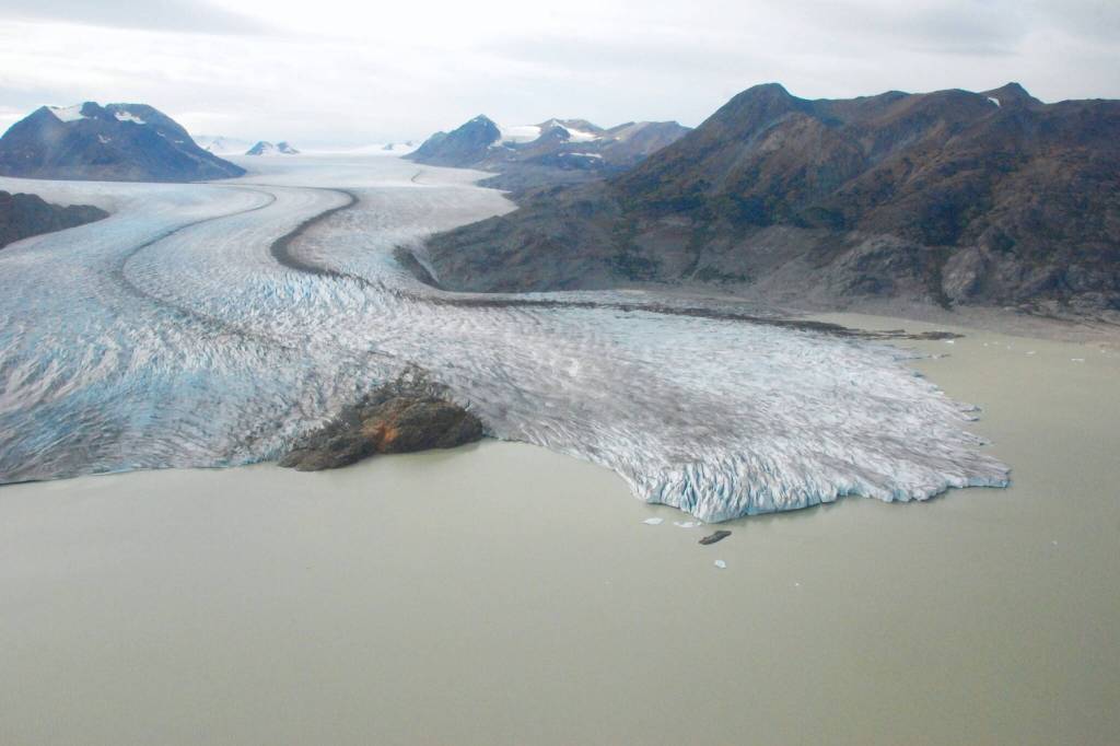 A glacier in northern British Columbia. Glacier retreat is opening up new streams and lakes that represent future habitats for species such as salmon. (Photo by Jonathan Moore)