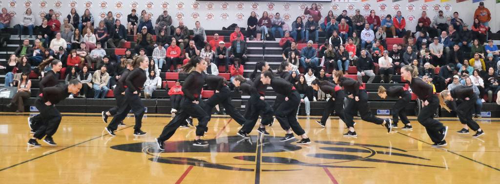 The Juneau-Douglas High School: Yadaa.at Kalé Dance Team perform their Hip Hop routine during Saturdays Crimson Bears basketball game against Ketchikan. (Klas Stolpe / Juneau Empire)