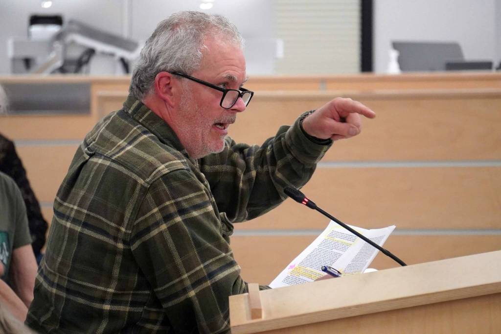 David Haeg speaks during a town hall on the Alaska grand jury process in the Betty J. Glick Assembly Chambers in Soldotna, Alaska, on Monday, Aug. 18, 2025. (Jake Dye/Peninsula Clarion)