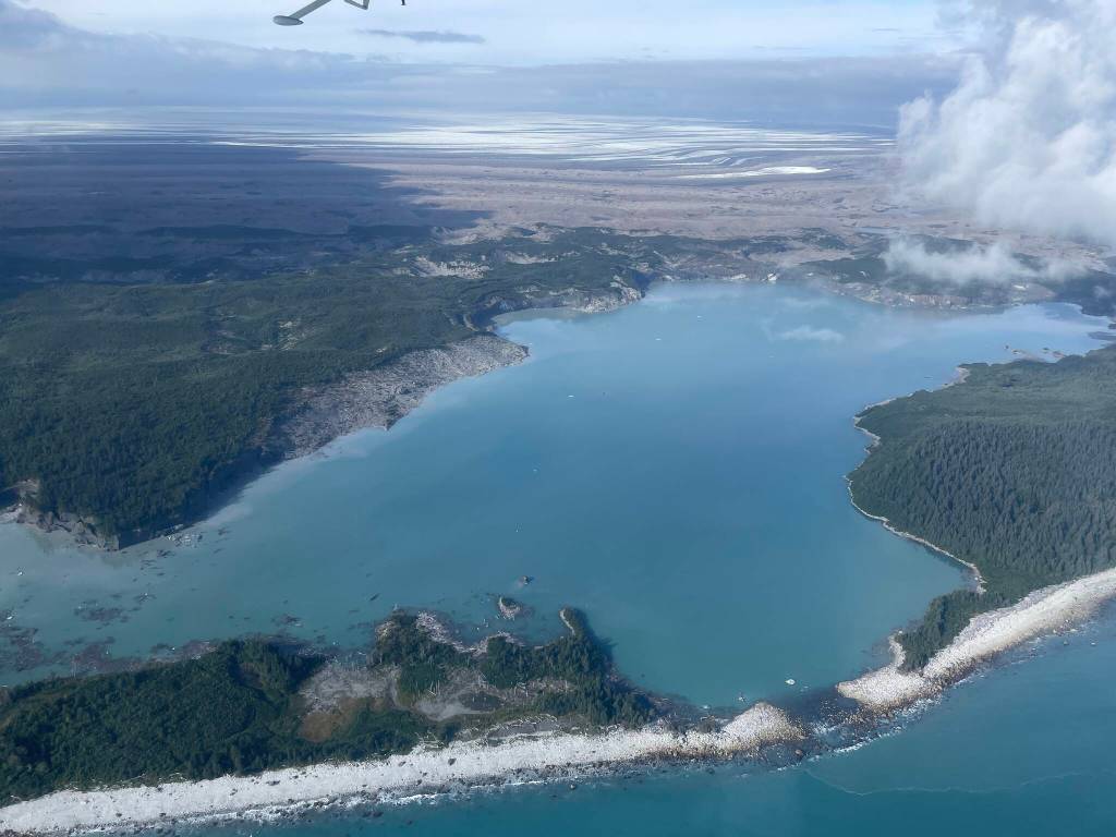 Sitkagi Lagoon spills water into the Gulf of Alaska from the toe of Malaspina Glacier in 2025. (Photo by Ned Rozell)