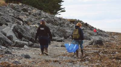 Delcenia Cosman/Homer News file 
Volunteers check the beach for debris during the CoastWalk clean-up in the Anchor River State Recreation Area on Saturday, Sept. 23, 2023, in Anchor Point, Alaska.